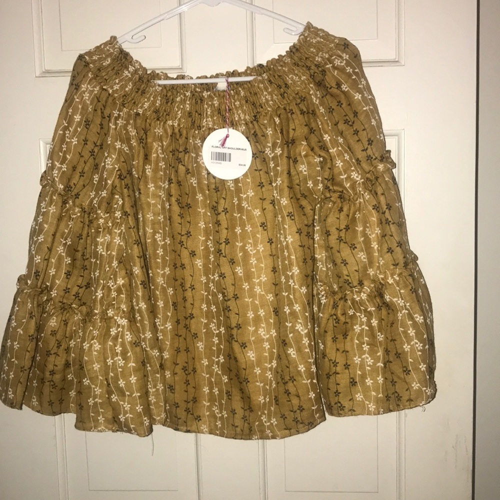 Off shoulder blouse